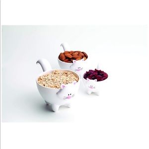 New Joie Cat Measuring Cups